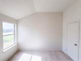 825 Dixon Lane - Photo 13