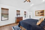 6400 Lake Oaks Circle - Photo 24
