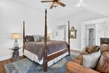 6400 Lake Oaks Circle - Photo 26