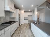900 Superbloom Avenue - Photo 3