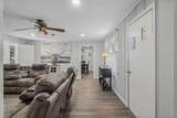 8612 Fm 1616 - Photo 14