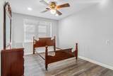 8612 Fm 1616 - Photo 20