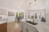 2025 Houlton Lane - Photo 11