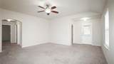 2520 Saldana Drive - Photo 11