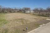 10405 Sunrise Circle - Photo 1