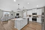 1722 Oak Glen Drive - Photo 2