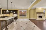 1721 Medina Lane - Photo 7