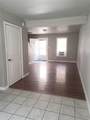 109 Mimosa Street - Photo 3