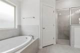 816 Haley Street - Photo 24