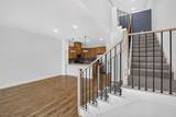 2512 Campden Mews - Photo 6