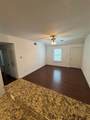 910 Fannin - Photo 3