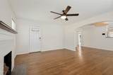 219 Briscoe Boulevard - Photo 12
