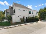 2513 Winnetka Avenue - Photo 2