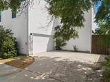 2513 Winnetka Avenue - Photo 36