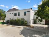 2513 Winnetka Avenue - Photo 37