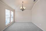 6237 Chalk Hollow Drive - Photo 3