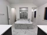 2524 Lafayette Drive - Photo 11