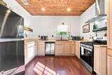 202 Avenue - Photo 4