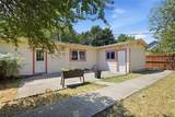 740 Thomas Avenue - Photo 17