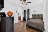 9900 Harbour View Lane - Photo 27