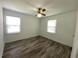425 Wanda Way - Photo 4