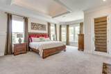 6800 Oak Hill Drive - Photo 17