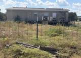 351 Private Road 1505 - Photo 4