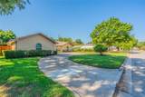 1804 Lincolnshire Drive - Photo 2