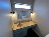 1525 Seamans Way - Photo 11