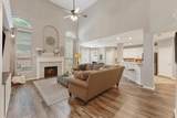 903 Fountain Drive - Photo 2
