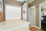 1628 Highland Oaks Drive - Photo 14