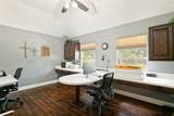 1628 Highland Oaks Drive - Photo 20