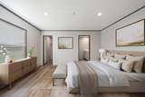 238 Vaughn - Photo 10