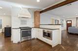 1010 Woodlawn Avenue - Photo 12