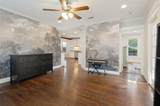 1010 Woodlawn Avenue - Photo 8