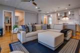 2127 Clark Street - Photo 13