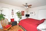 6105 Fm 515 - Photo 29