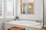 4117 Hawthorn Drive - Photo 19