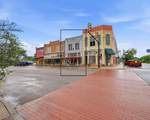 325 Main Street - Photo 2
