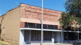 205 Lamar Street - Photo 2