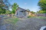 1090 Counts Street - Photo 15