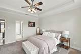 810 Woodcrest Drive - Photo 16