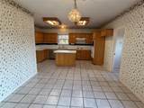 4006 Pointe Loma Drive - Photo 3