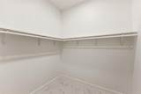 907 Howard Street - Photo 16