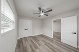 404 Simmons Drive - Photo 4