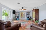 2522 Robinson Drive - Photo 12