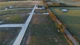 136 Yellow Rose Street - Photo 17