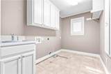 605 Hunters Run - Photo 32