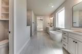 1140 Northern Way - Photo 20