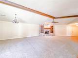 38 Surrey Square - Photo 4